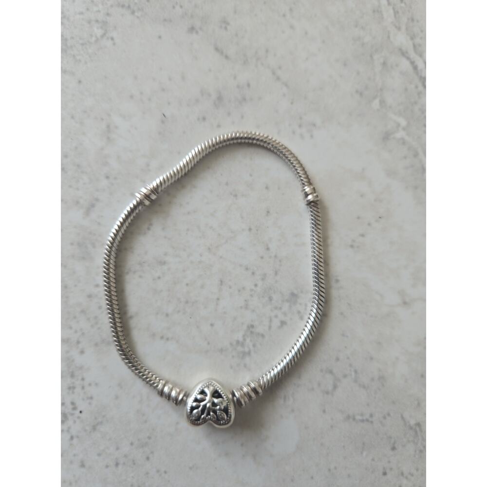 PANDORA Family Omega Snake Sterling Silver Bracelet with Heart Clasp